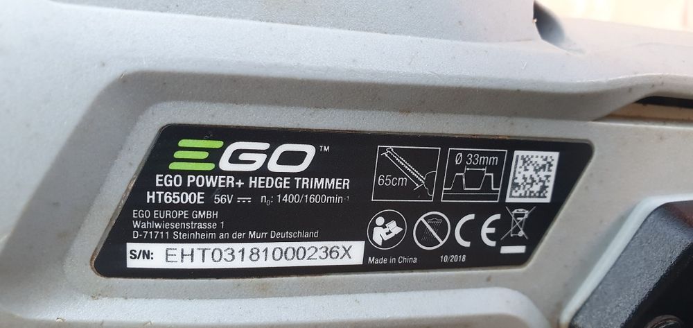 Trimer pe bateri .56v. pentru gard viu