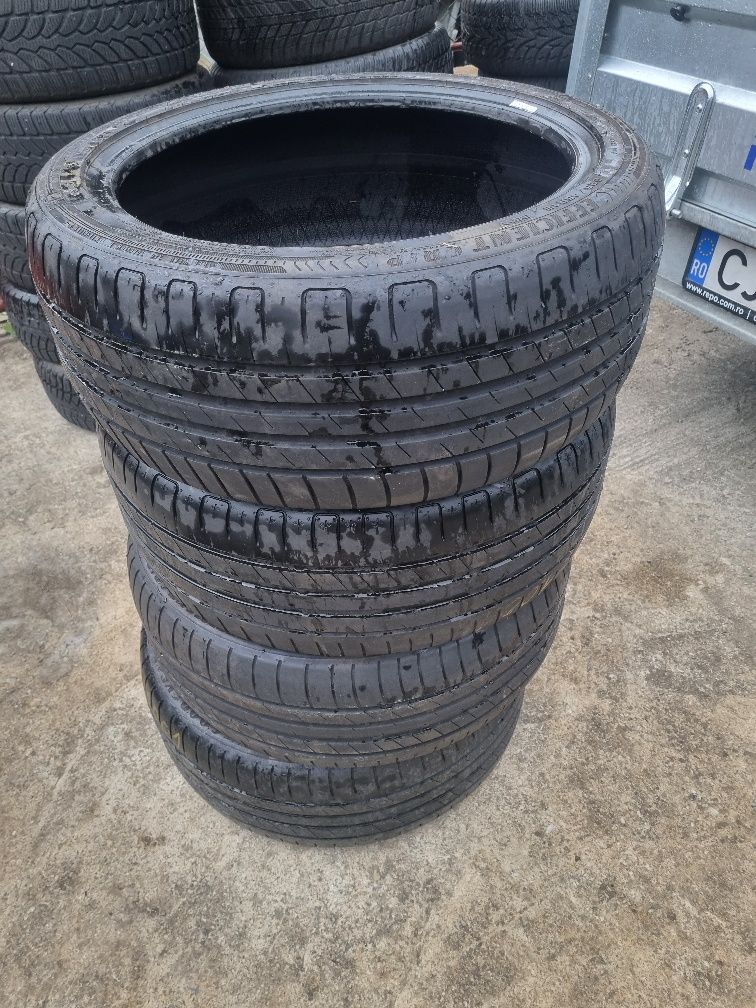 225 45 18 patru cauciucuri