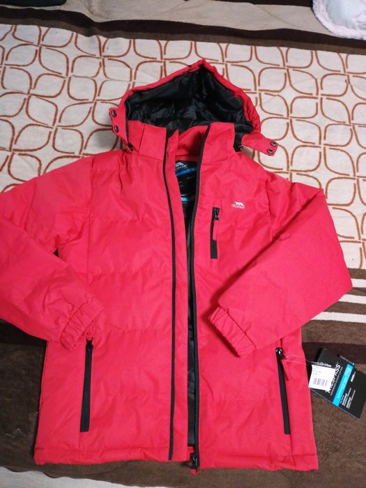 Geaca Trespass pt copii de 9-10 ani