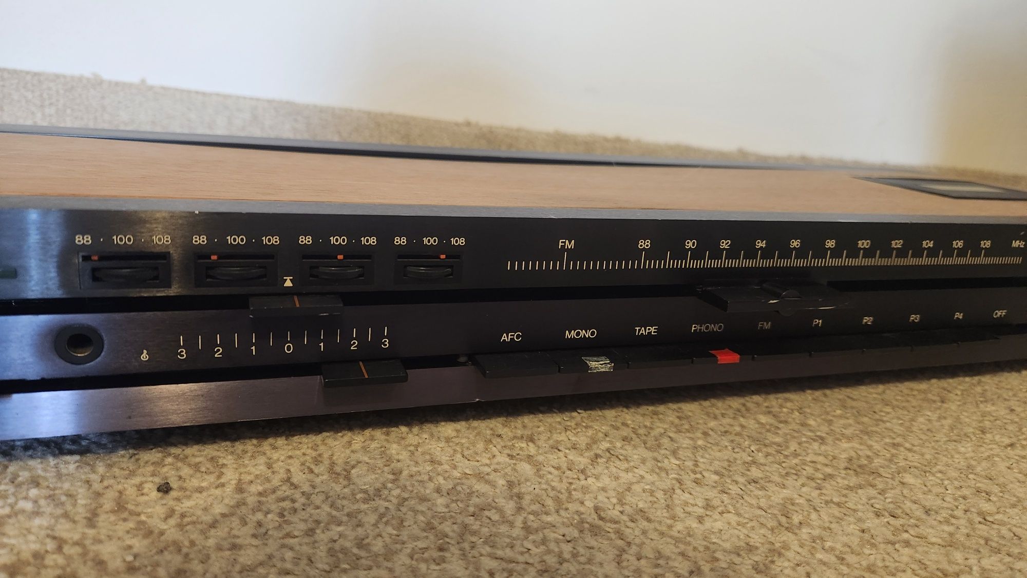 bang & olufsen beocenter 1600
