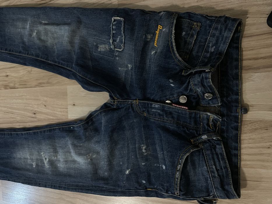 Blugi Dsquared2 bărbați, W30/L32 – originali – doar 300 lei in iași