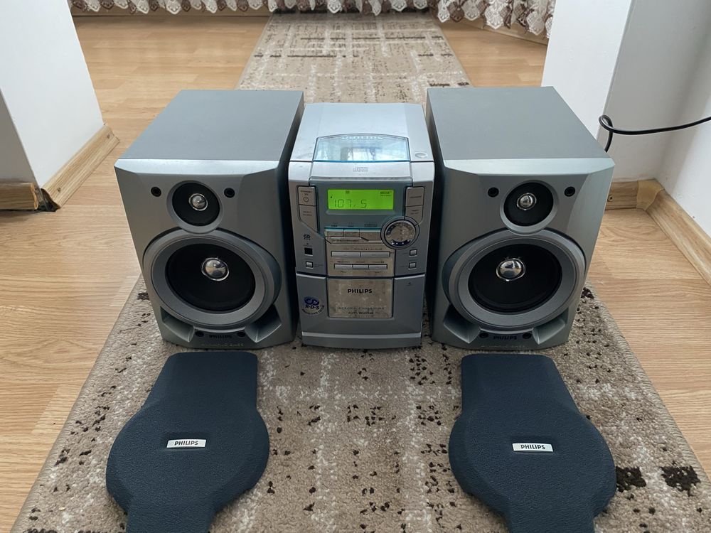 Mini combina Philips MC 148/22