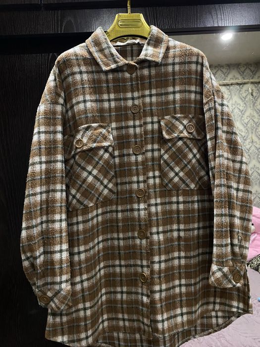 Продам теплую рубашку