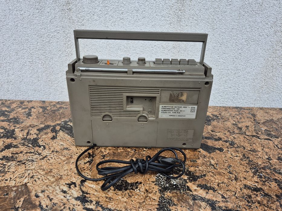 Radio Casetofon marca continental edison SABA model RC5389,functional