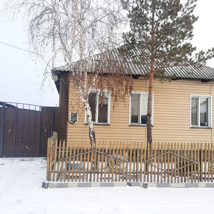 Продаётся хороший дом.