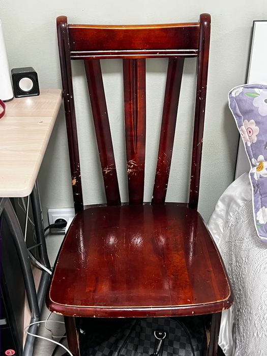 стуль отдам даром