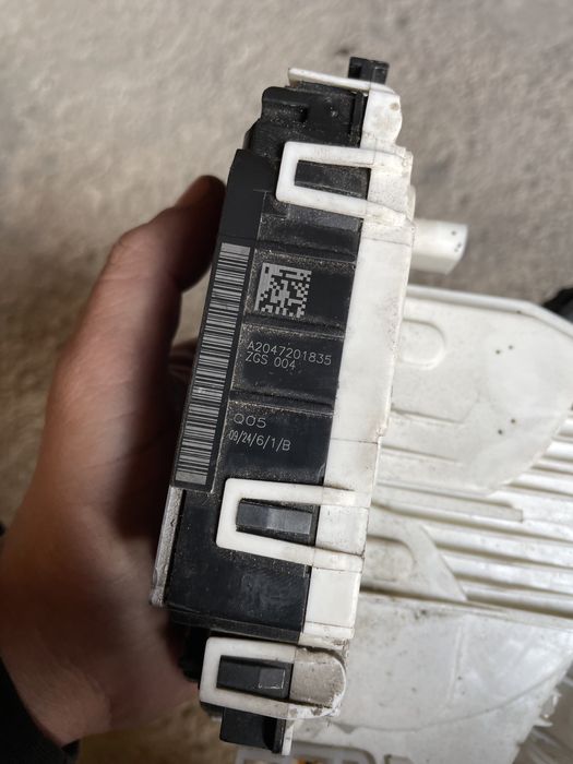 Broasca dreapta stanga fata spate Mercedes w212 e class maner interior