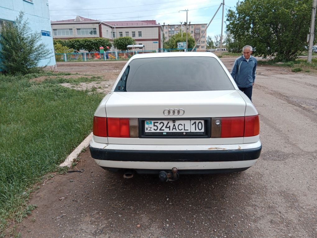 Audi 100c продаю