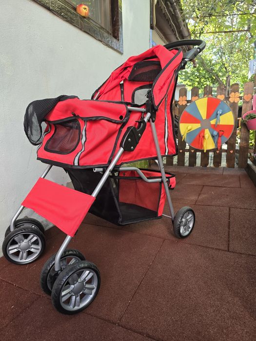 Cărucior animăluțe companie