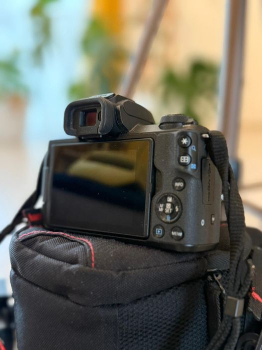 Canon EOS M50 + accesorii