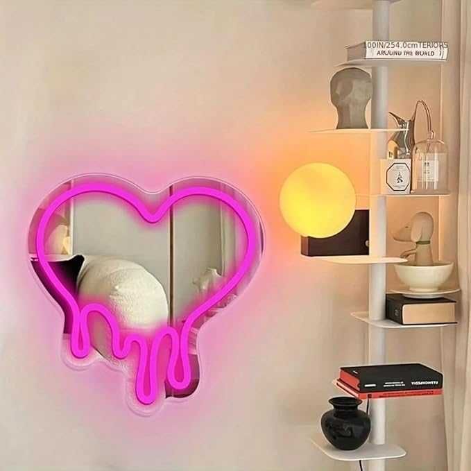 Огледало с неонови LED светлини