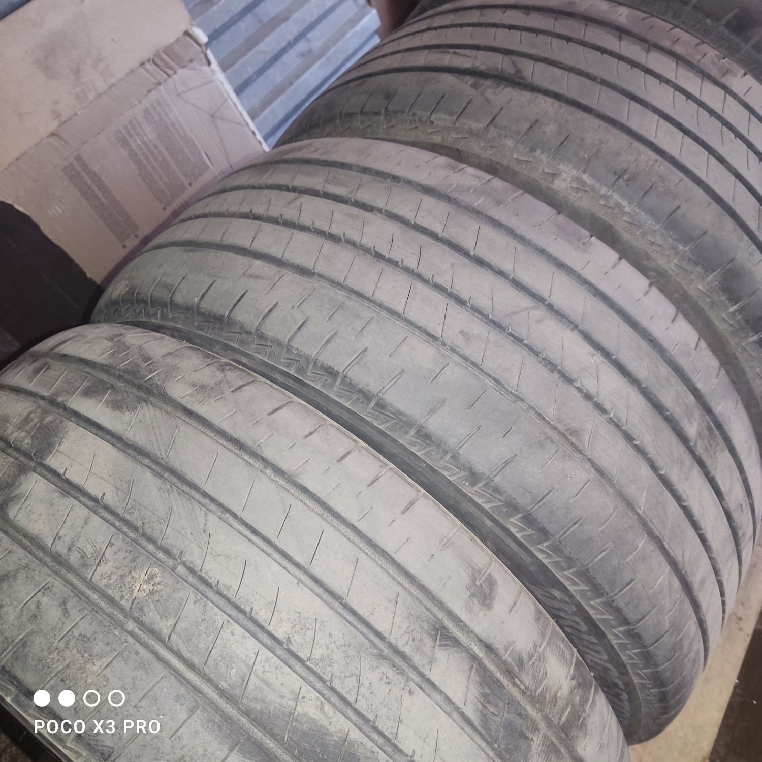 Продам летнюю резину Bridgestone