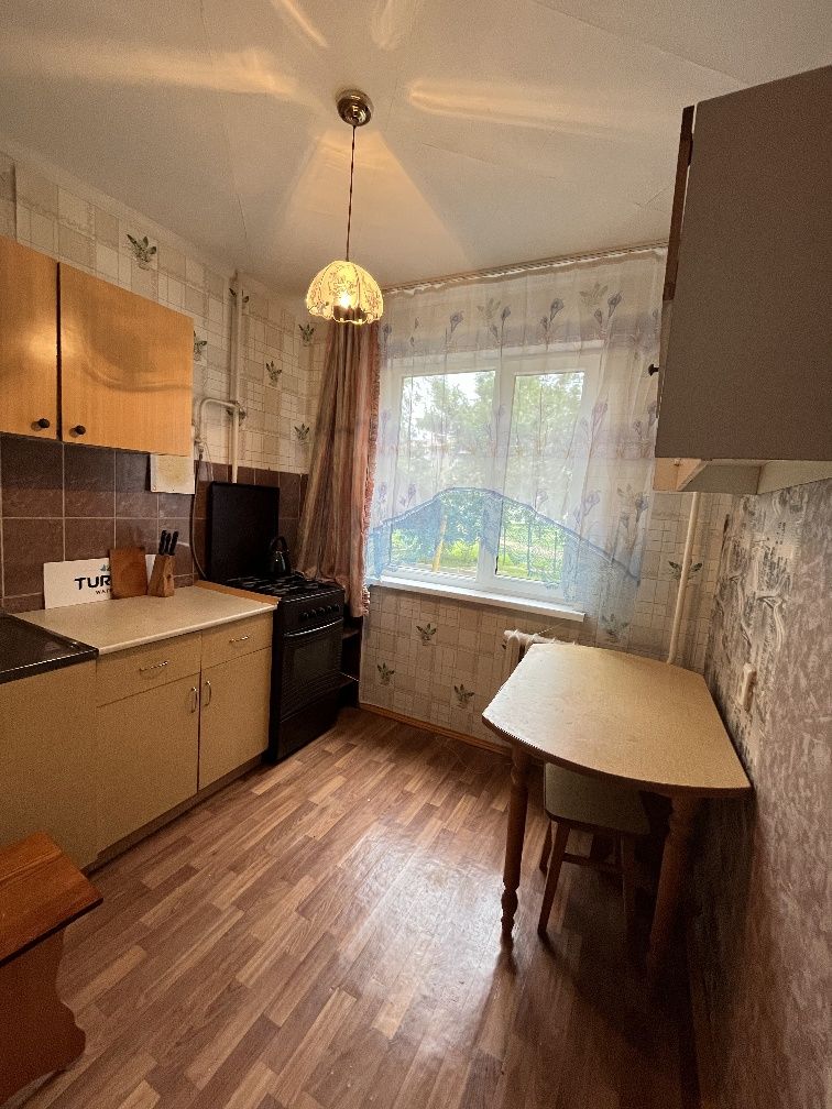 Продам 3 х комнат.кв р-н 16 школы