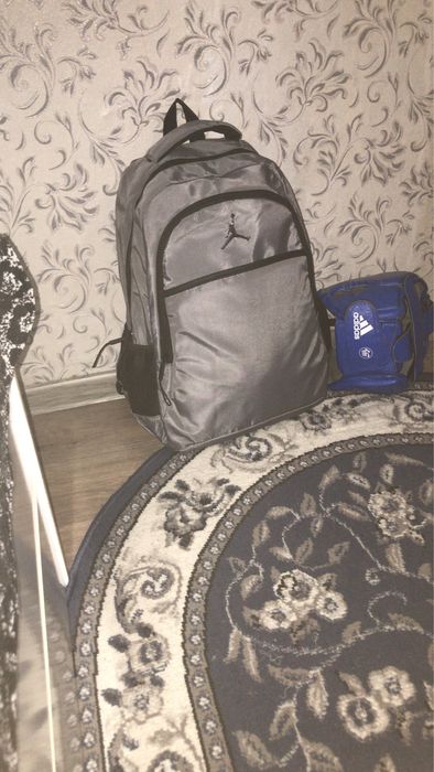 Обменяю свои рюкзак на другую