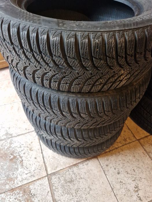 Anvelope 185 65 R15 iarna kumho