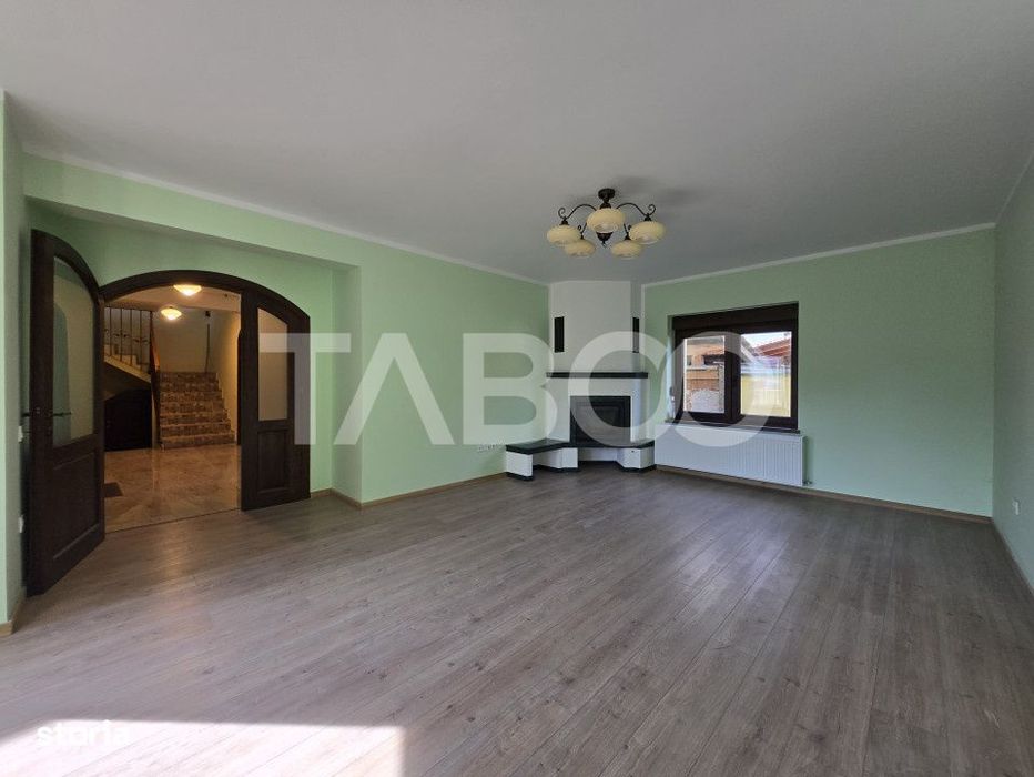 Casa noua de inchiriat 5 camere 200mp + Garaj zona Tineretului Sibiu