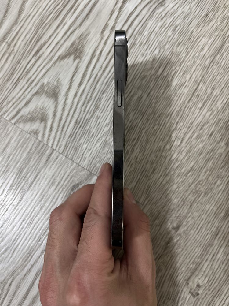 Iphone 12 Pro айфон