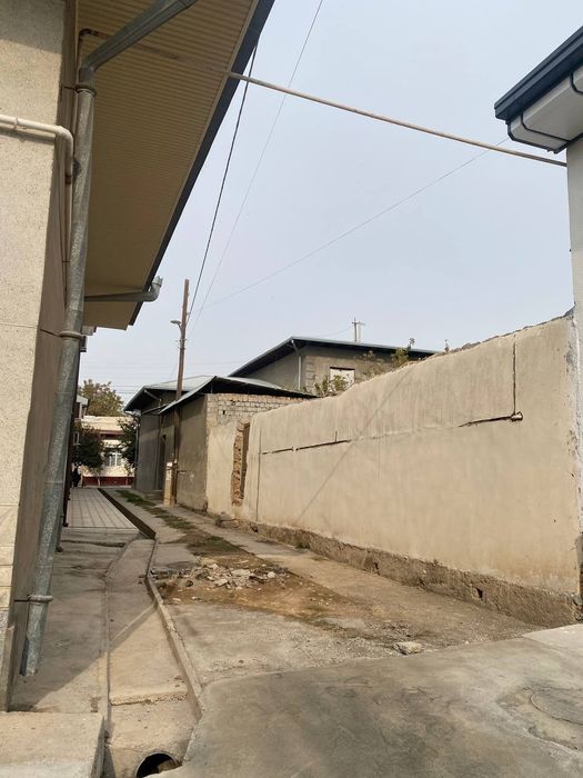 Ohunbobevda 2,9 sotik yer sotiladi srochna Kadastri bor !