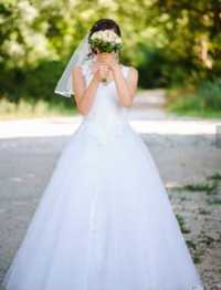 Сватбена рокля + воал + обръч