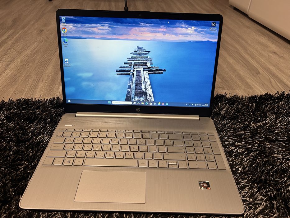 Laptop HP aproape ca nou