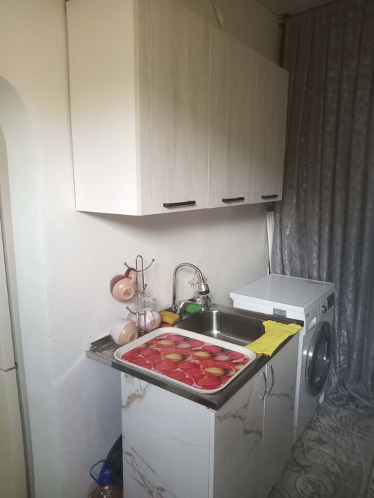 Продам квартирю 1в3/2/9  51кв