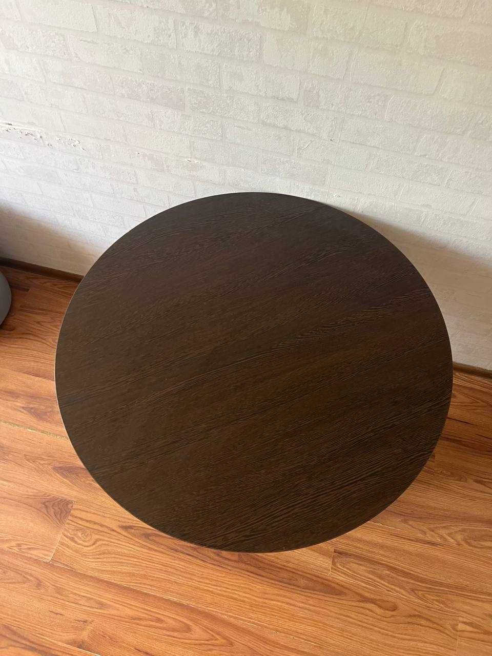 Кухонный круглый стол
