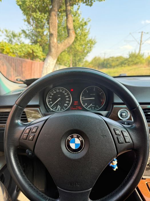 BMW e90 320d  Xdrive