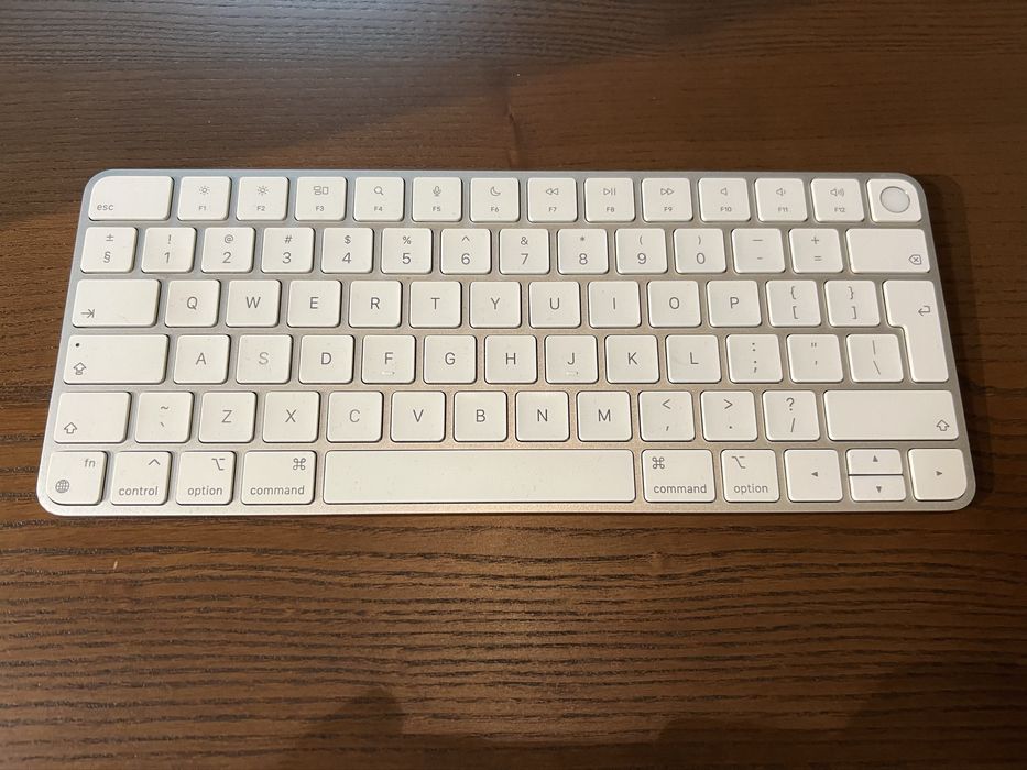 Apple Magic Keyboard TouchID клавиатура Епъл