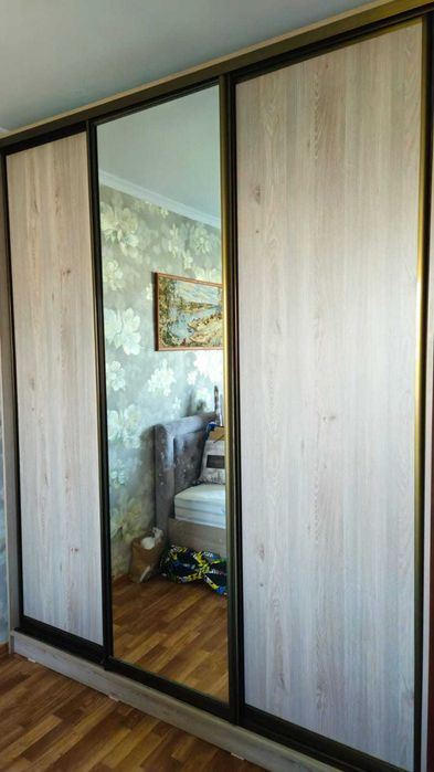 Продается шкаф купе