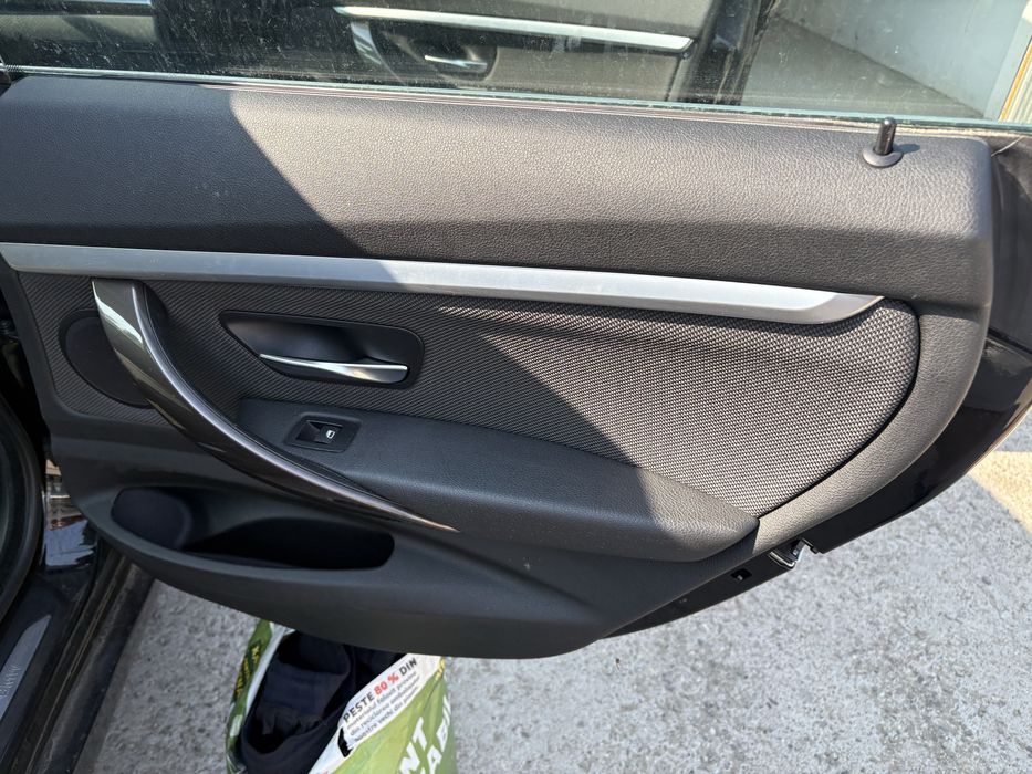 Interior incalzit complet semi-piele BMW Seria 3 F34