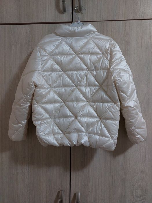 Пролетно яке ZARA размер 116см.