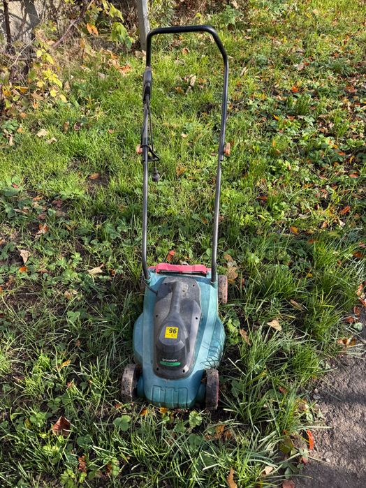 Mașină electrică de tuns iarba Grunman 1000w