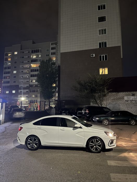 Диски с резиной 205/50R17 шипованная зимняя резина Pirelli Ice Zero 2