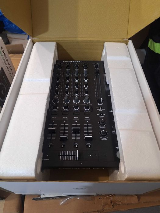 Продавам DJ плеъри+Миксер