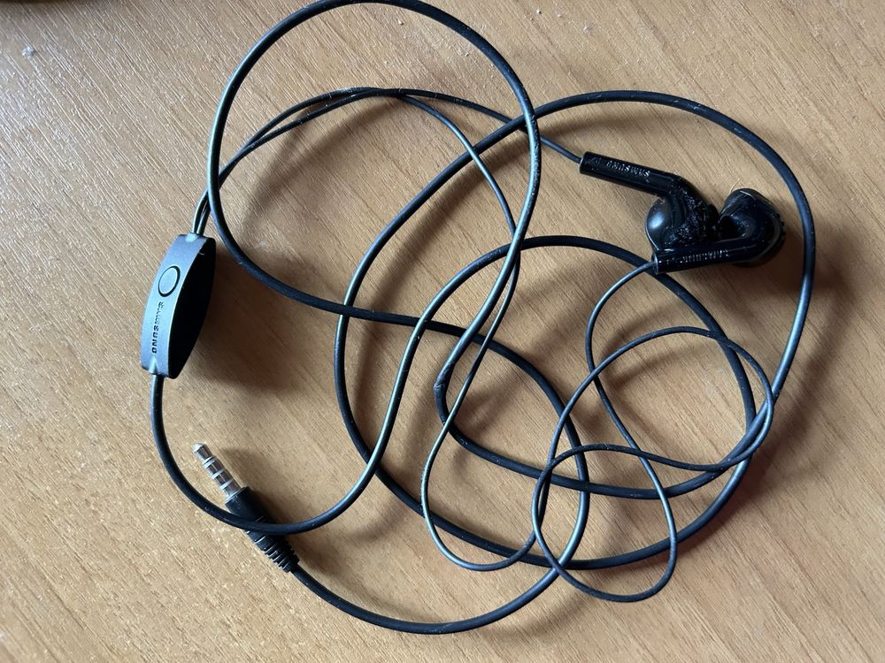 Жични слушалки Samsung Headset