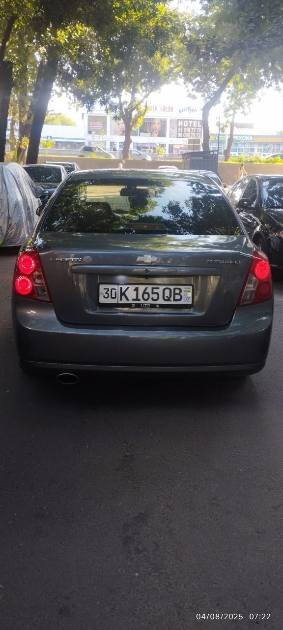 Lasetti avtomat 3-pozitsiya