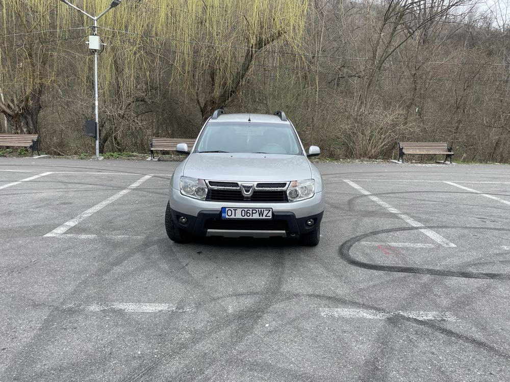 Dacia duster înmatriculat Ro