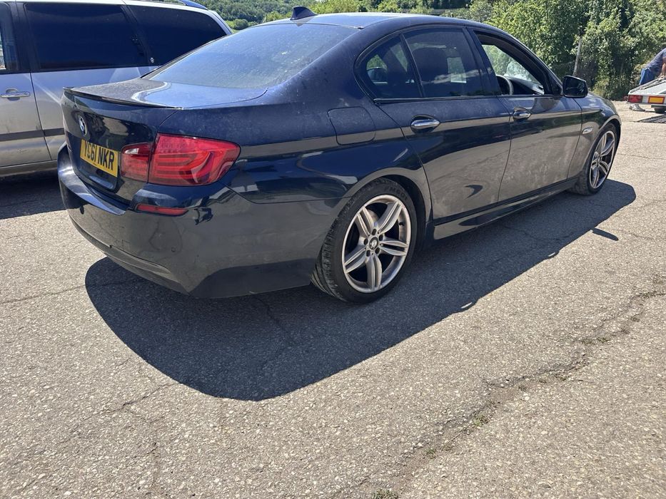 BMW F10 2.5D 2011г На Части