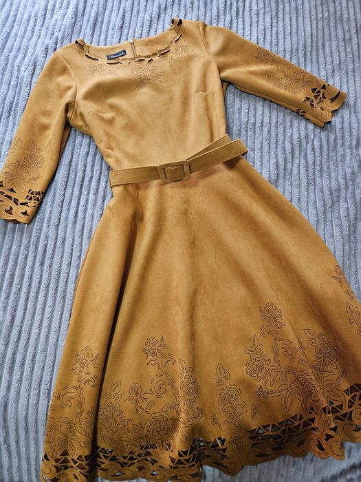 Rochie primavara/toamna marimea 40