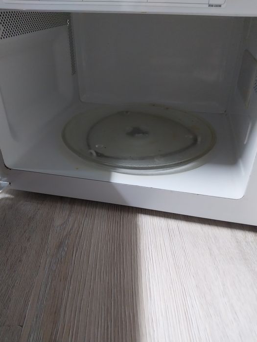 Микроволновка Samsung. Не работает кнопка стоп.