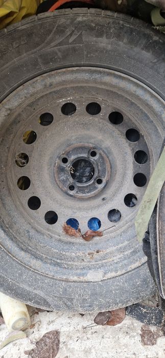 Vând 4 jante de tablă pt Dacia Lodan/Sandero după 2013