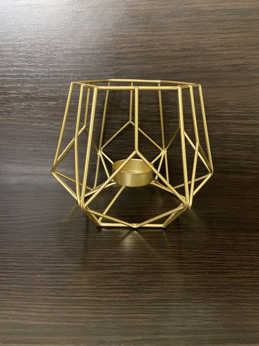 Подсвечник металлический золотой Скандинавия