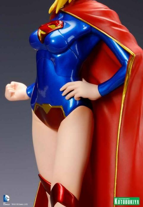 Supergirl 1/10 ArtFx + Statue by Kotobukiya