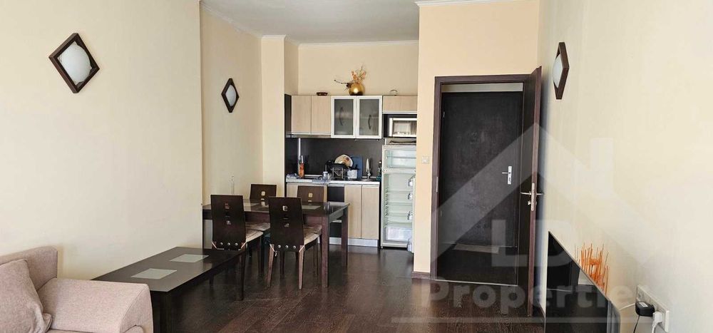 Двустаен апартамент под наем в затворен комплекс, Златни пясъци