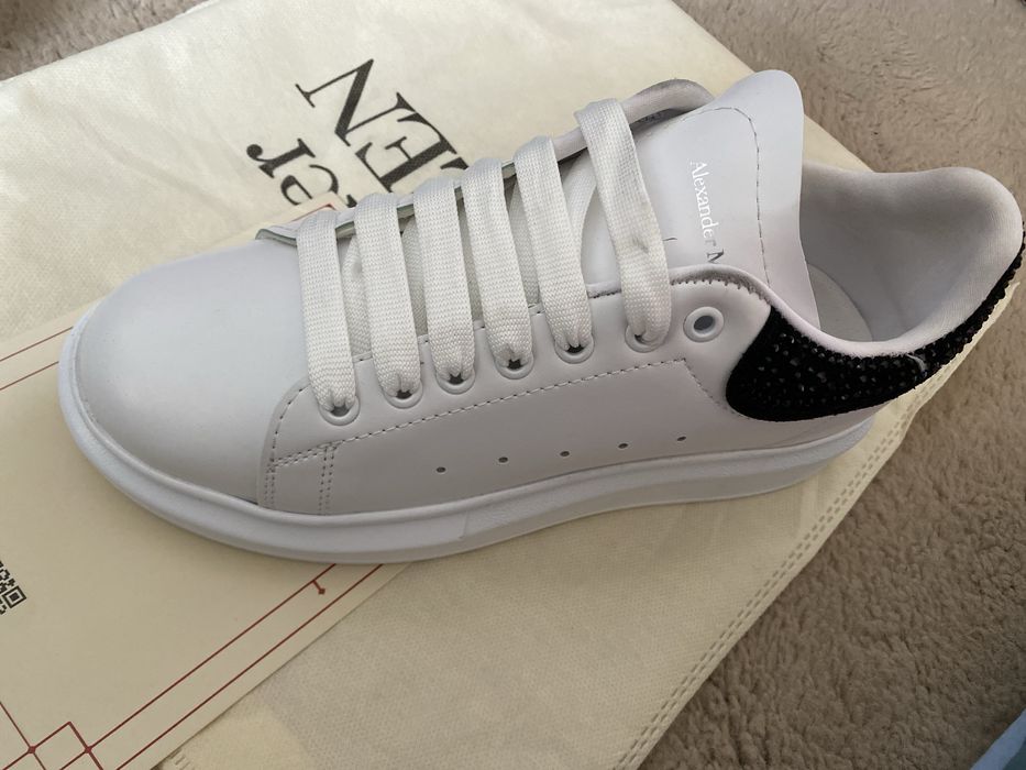 Alexander McQueen Dama