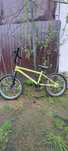 Vând bicicleta BMX