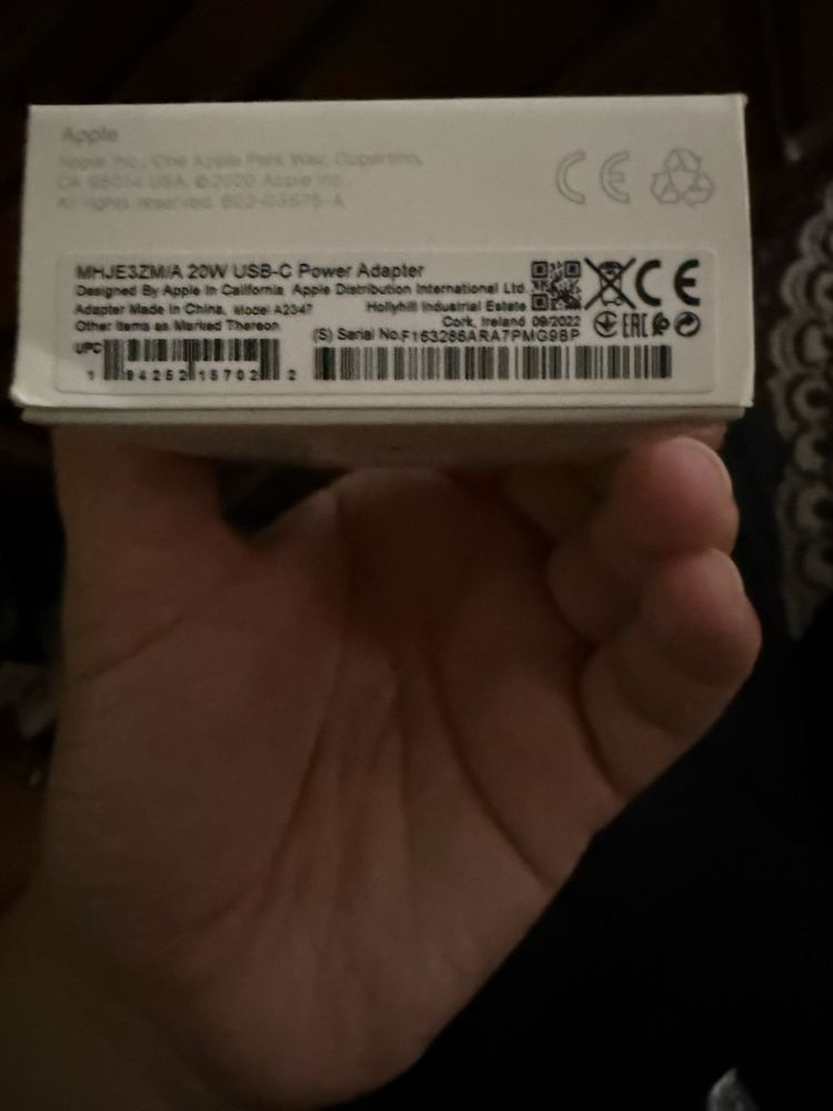 Original adapter 20W