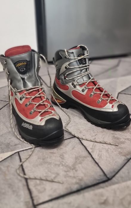 Bocanci Asolo drumetie, munte, aplinism