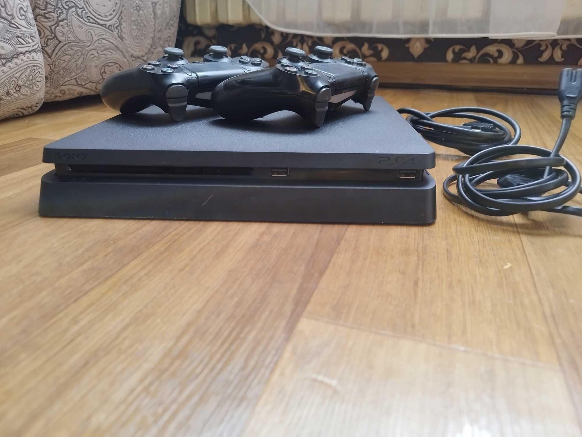 PlayStation 4 slim 2шт Геймпад