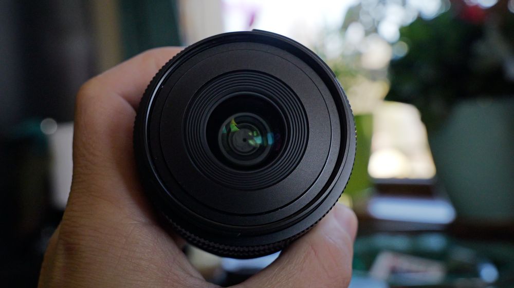 Sigma 24mm f/3.5 DG DN Contemporary - L Mount